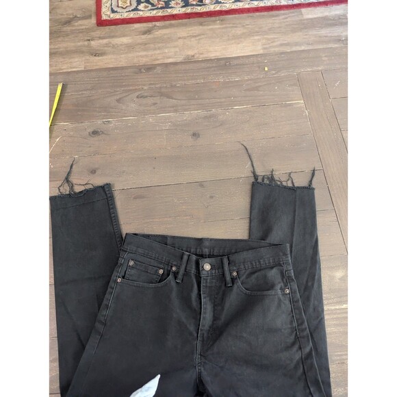 Levis Mens 510 Skinny Fit Black Stretch Denim Jeans Size 32 x 29 frayed hem - Picture 5 of 5